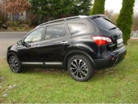 QASHQAI +2 schwarz mit Chrom-Paket - 003.jpg