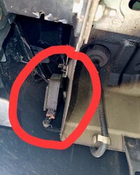 Heckklappe Nissan Pieper Alarm.jpg