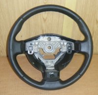 17.11.11 Nissan Qashqai_Ersatzlenkrad Vorne.jpg